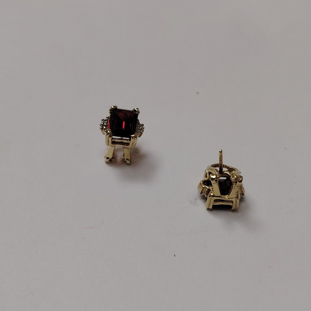 ARETES PAR ORO 10 K 5.3 GRMS (SEMINUEVO)