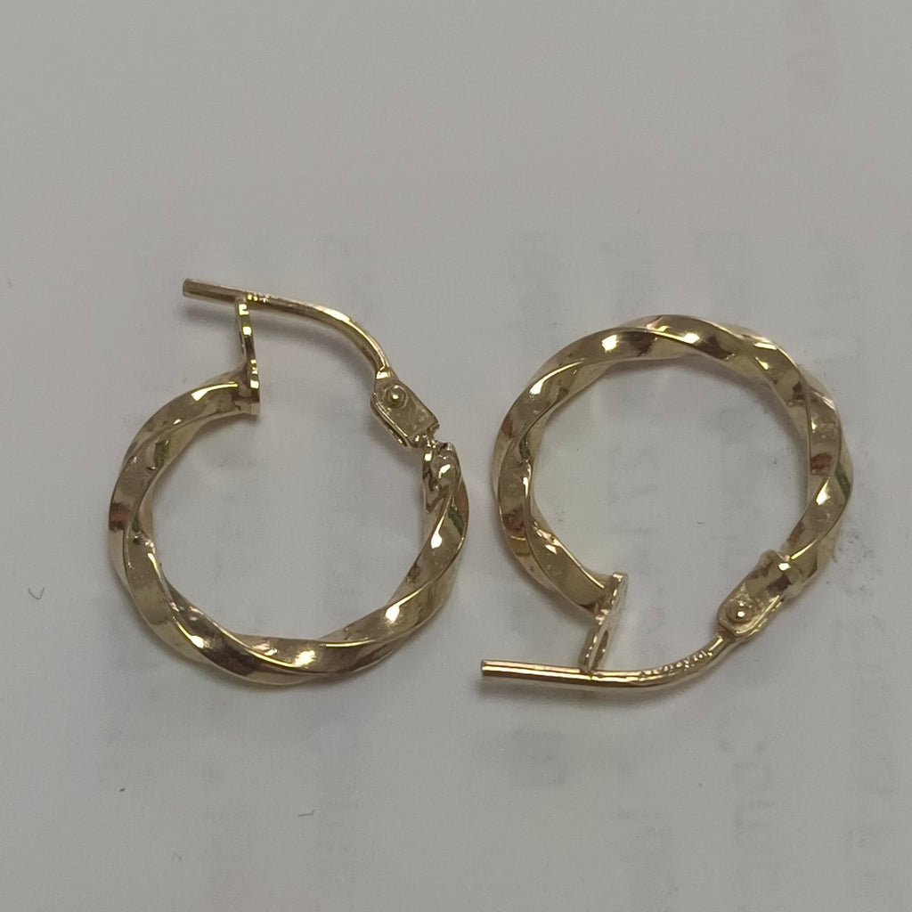 ARRACADAS PAR ORO 10 K 0.6 GRMS (SEMINUEVO)