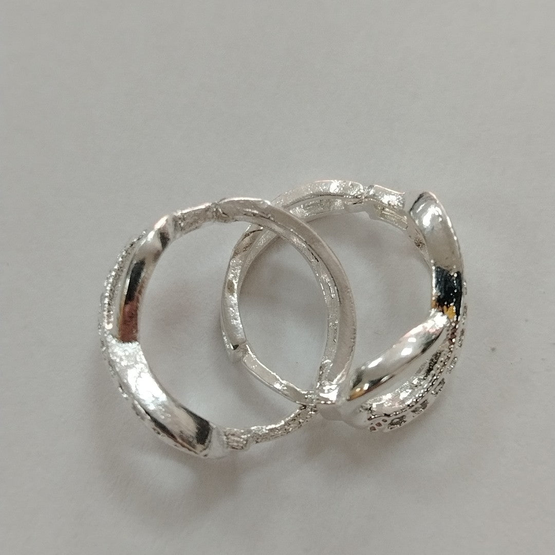 HUGGIES INFINITO CIRCONIAS PLATA .925 2.4 GR (NUEVO)
