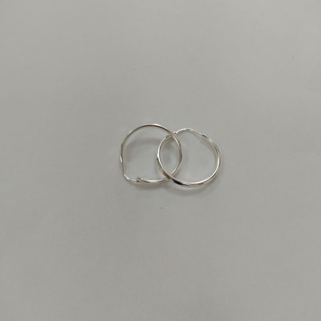 PAR ARRACADAS FACETADA PLATA .925 2.1 GR (NUEVO)
