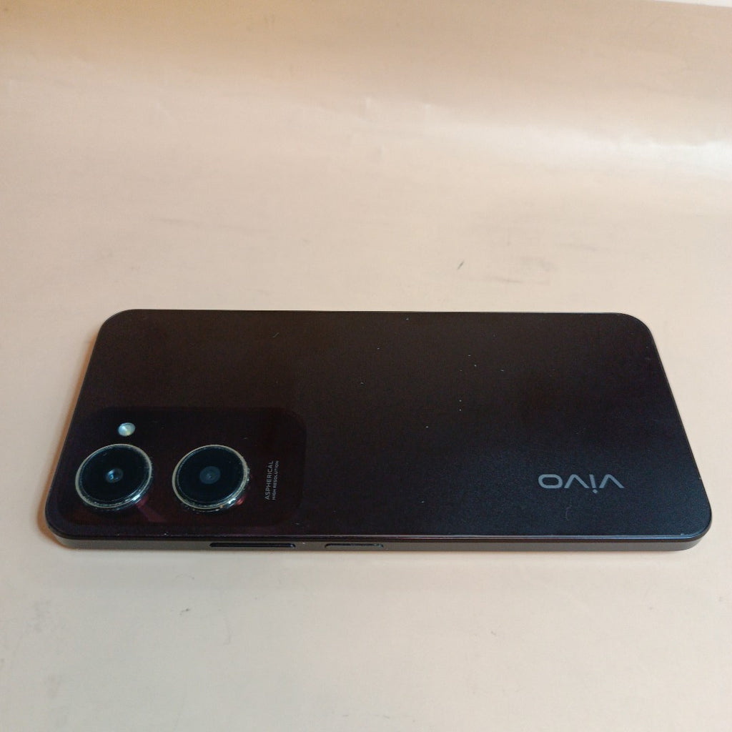 CELULAR VIVO Y18 V2333 128 GB 6 GB (SEMINUEVO)