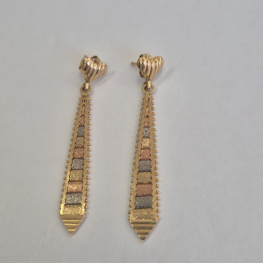 ARETES PAR ORO COMBINADO 14 K 5 GRMS (SEMINUEVO)