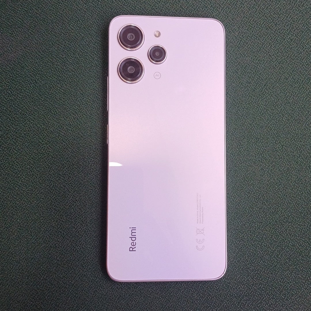 CELULAR XIAOMI REDMI 12 23053RN02L 256 GB 8 GB RAM (SEMINUEVO)
