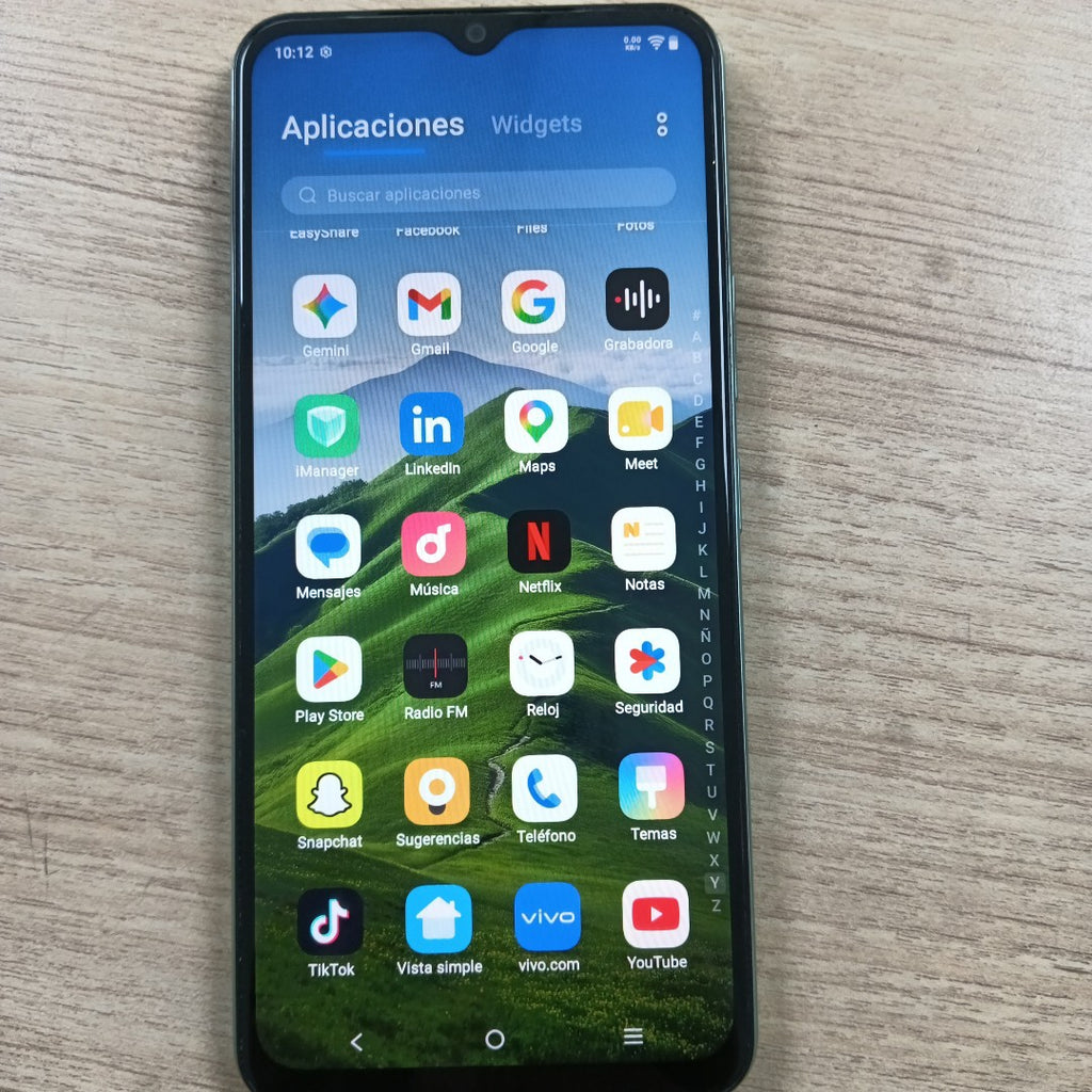CELULAR VIVO Y03 V2332 (2024) 128 GB 4 GB RAM (SEMINUEVO)