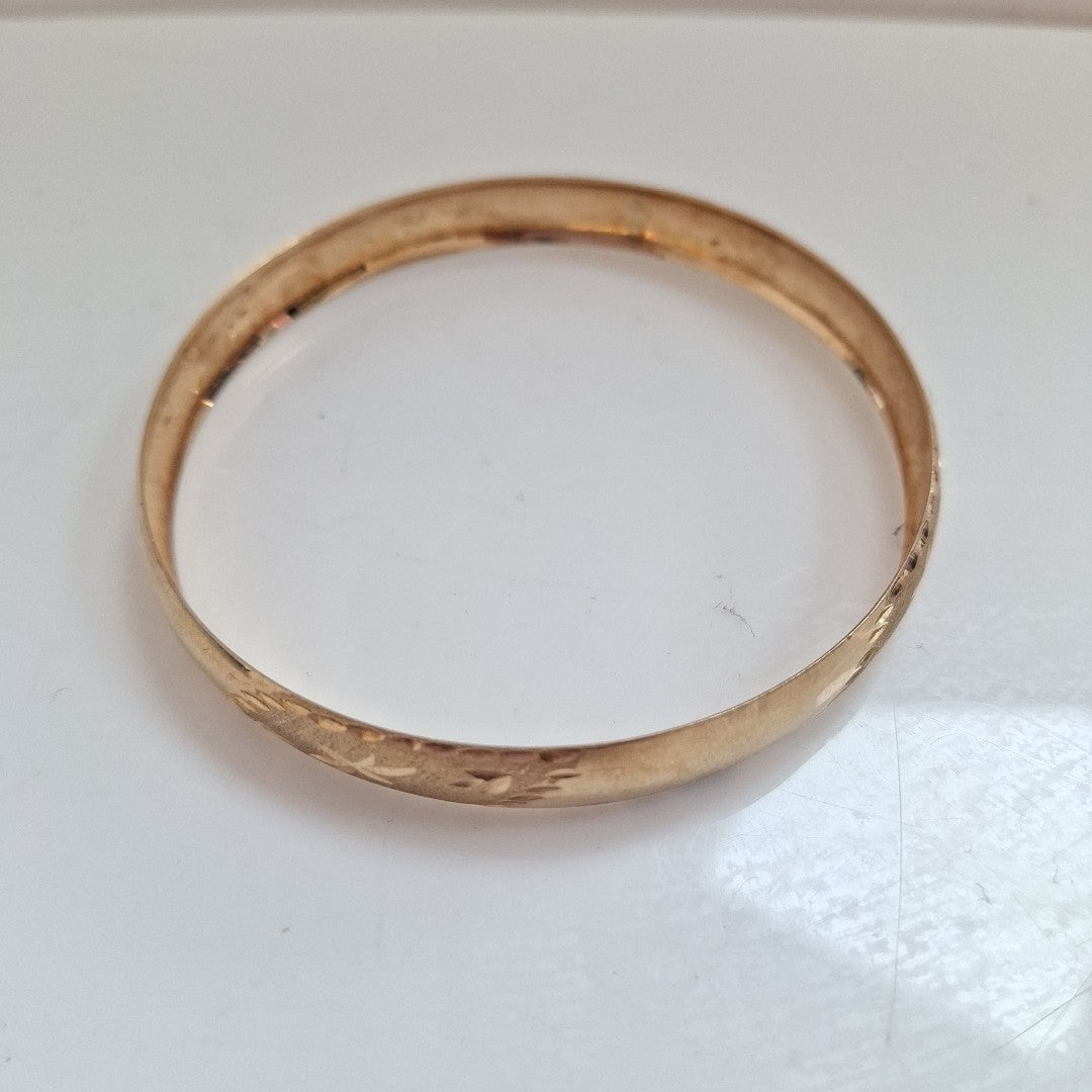 PULSERA RIGIDA ORO 10 K 6.2 GRMS (SEMINUEVO)