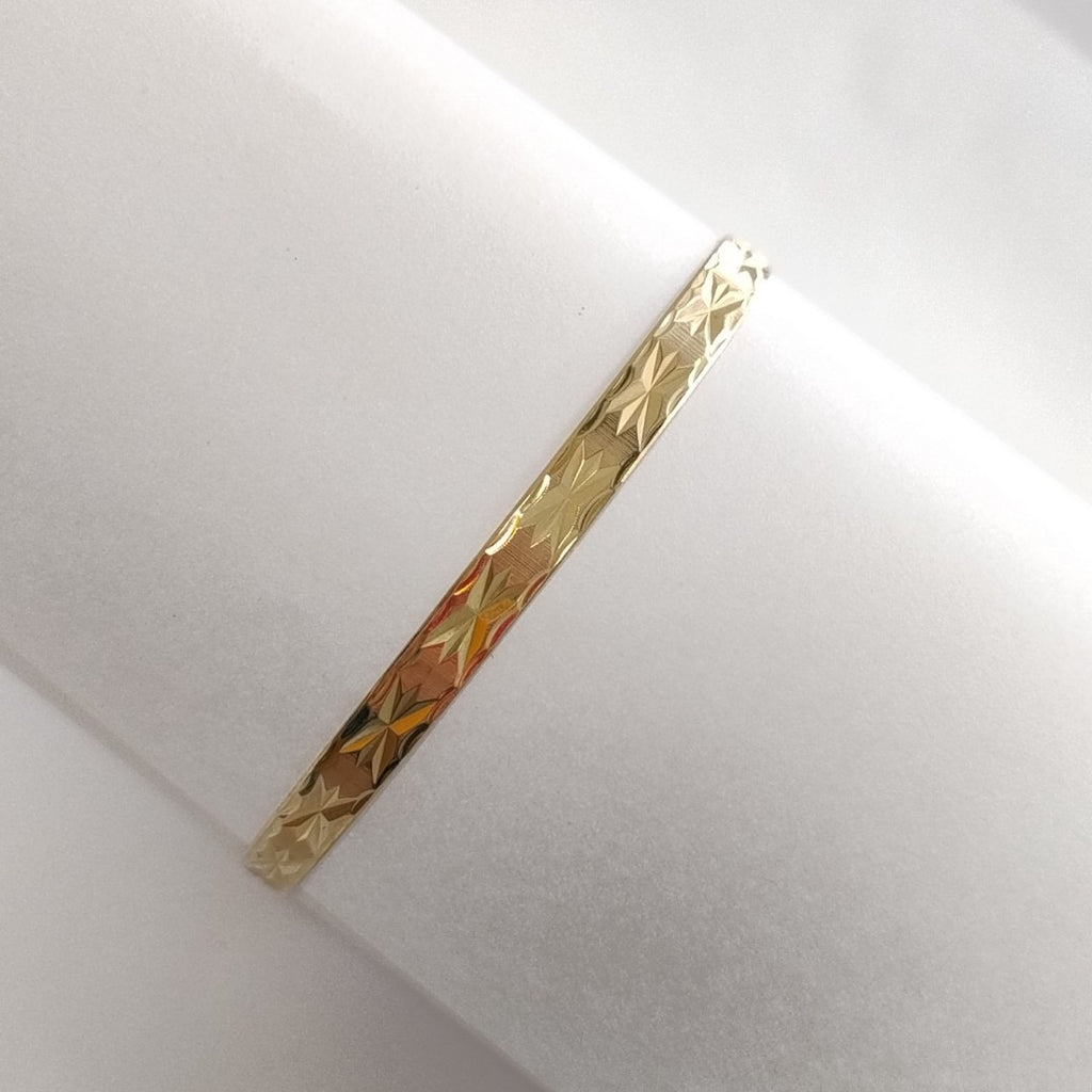 PULSERA RIGIDA ORO 10 K 8.8 GRMS (SEMINUEVO)