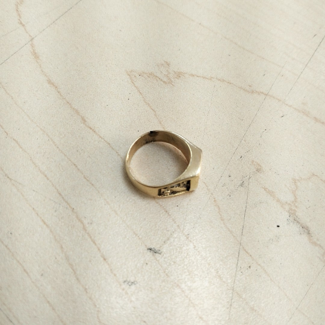 ANILLO DE GRADUACIÓN ORO 14 K 5.9 GRMS (SEMINUEVO)