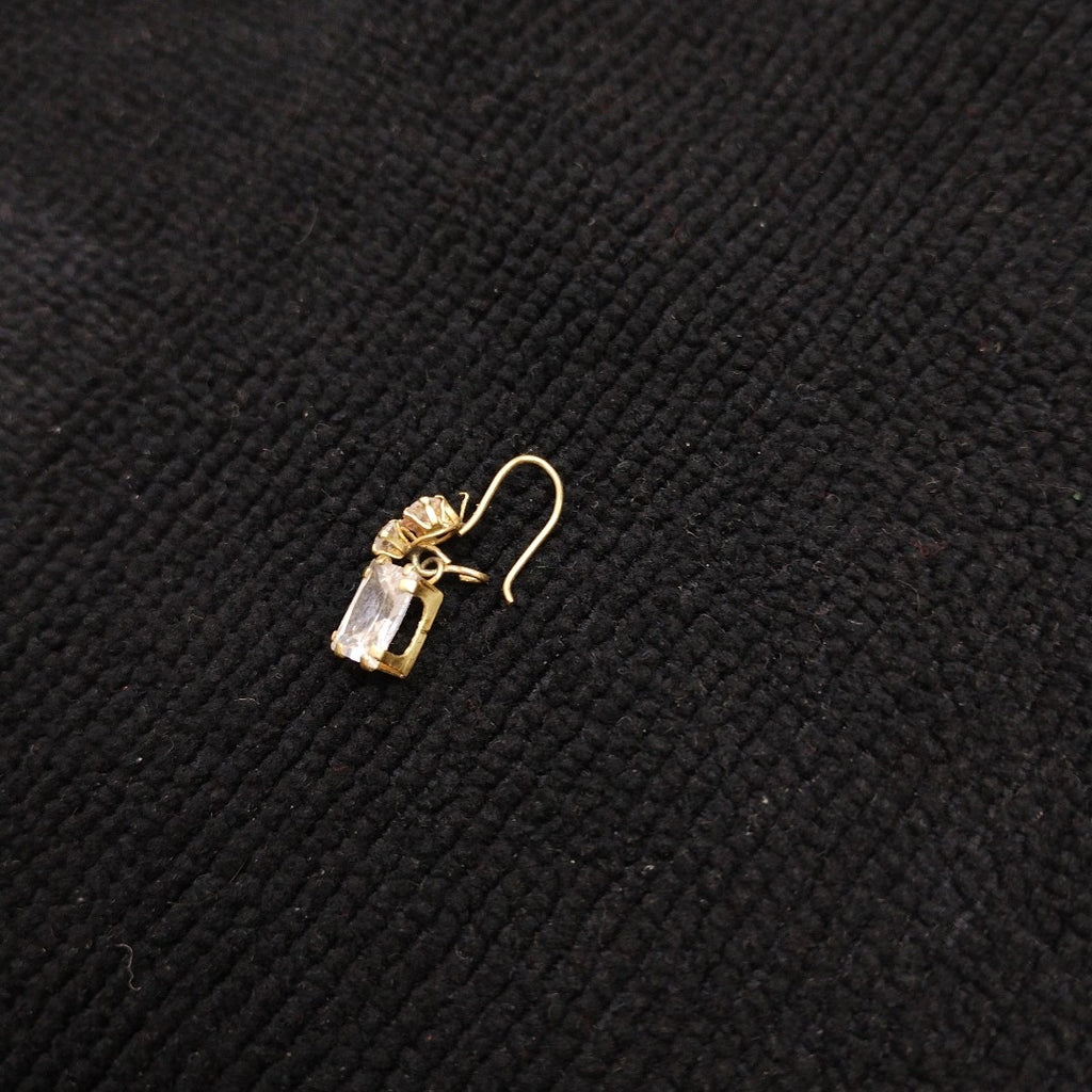ARETES PAR ORO 10 K 1.2 GRMS (SEMINUEVO)
