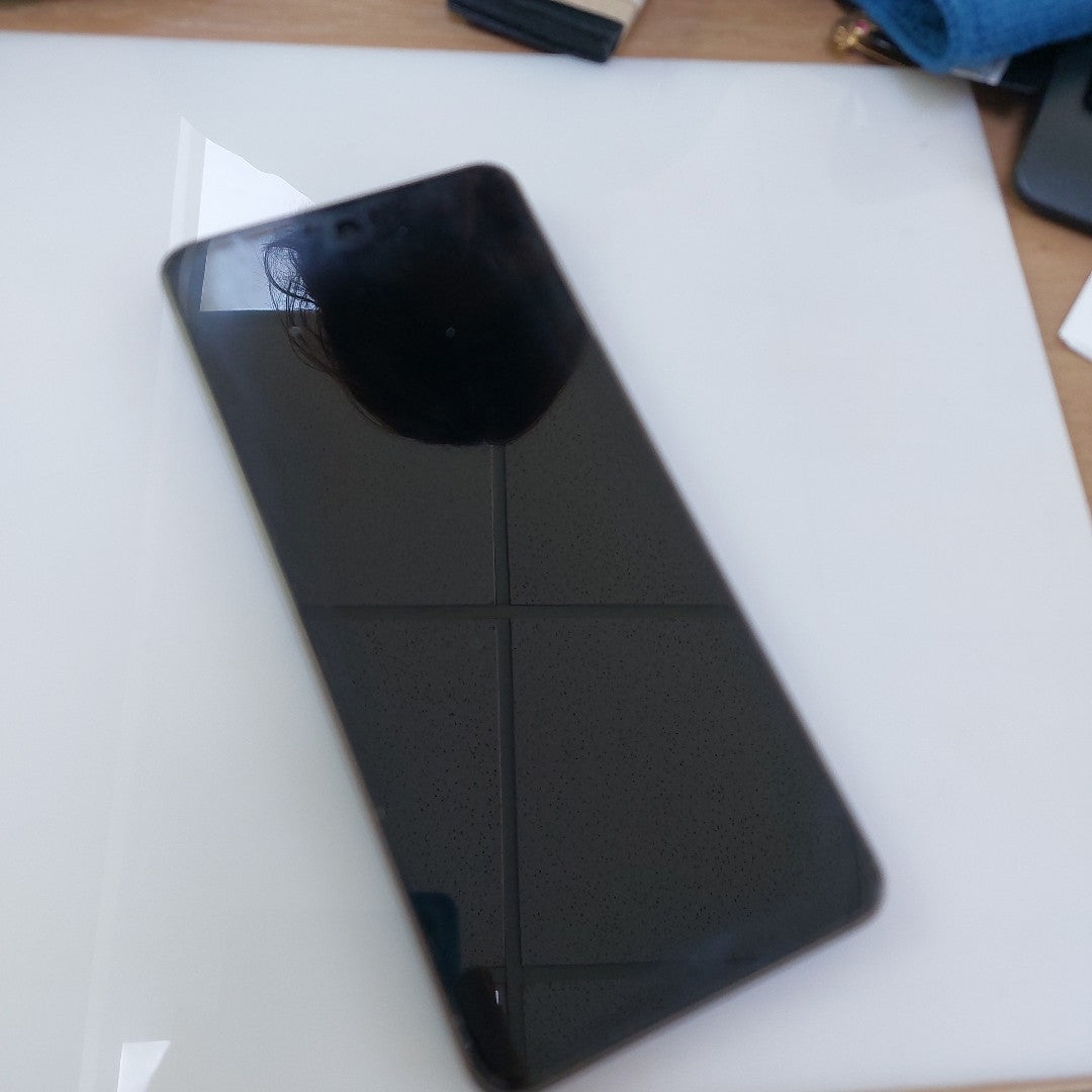 CELULAR OPPO A5 PRO 5G CPH2695 (2025) 256 GB 8 GB RAM (SEMINUEVO)