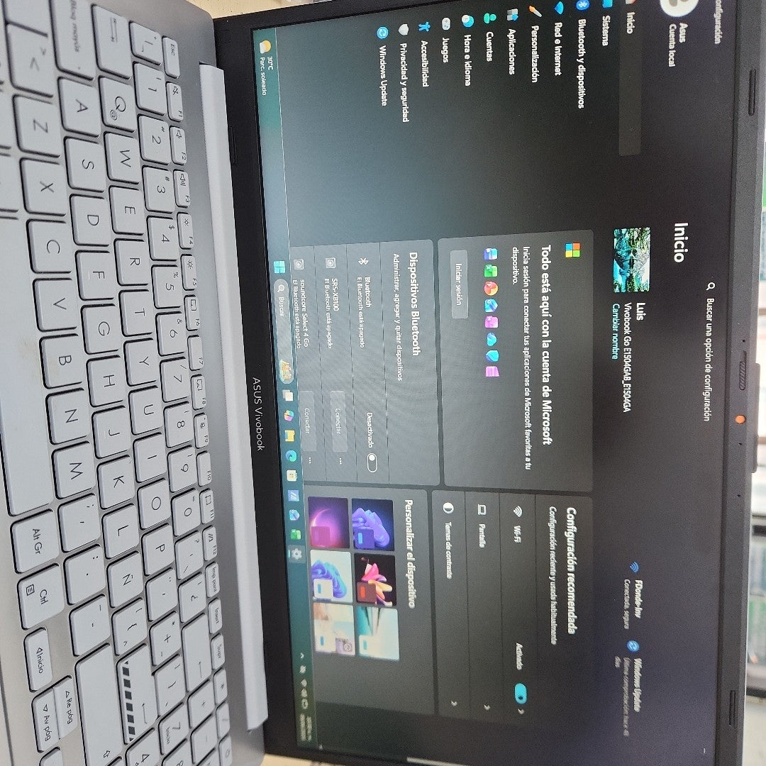LAPTOP ASUS VIVOBOOK GO 15 E1504GA-NJ469W (2024) 512 GB SSD 8 GB RAM (SEMINUEVO)