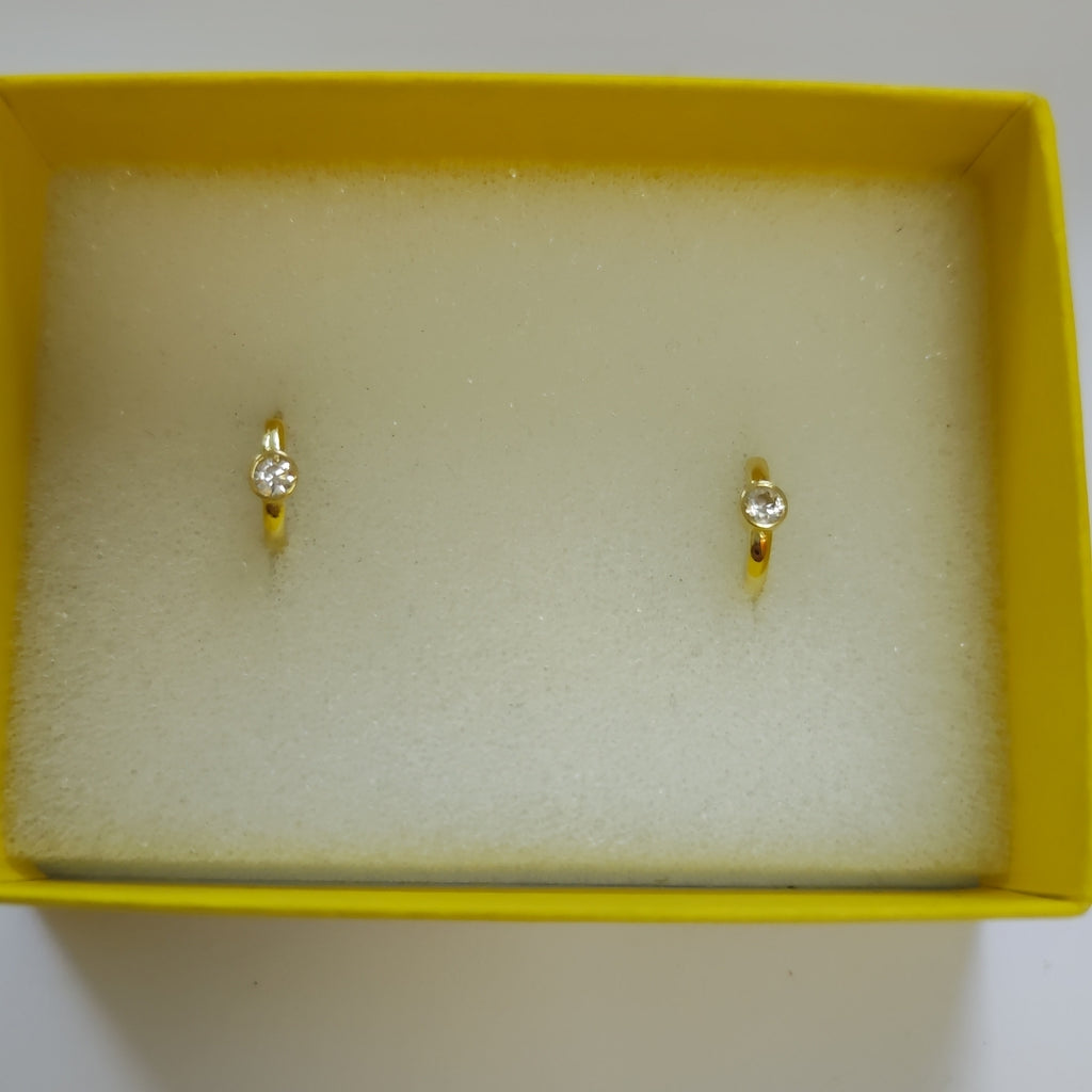 HUGGIES ORO 14K 1.5 (NUEVO)