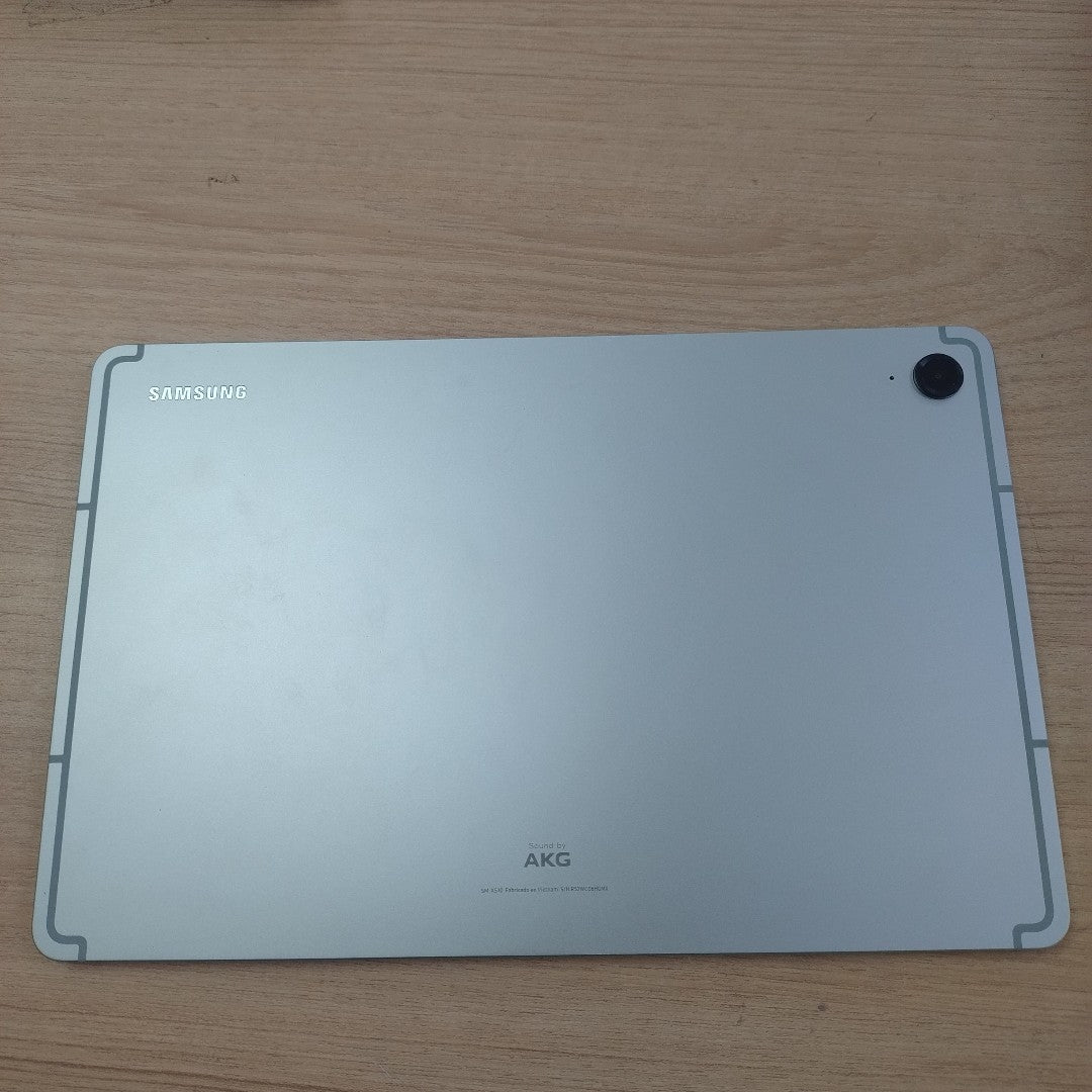 TABLETA SAMSUNG GALAXY TAB S9 FE SM-X510 (2023) 256 GB 8 GB RAM (SEMINUEVO)