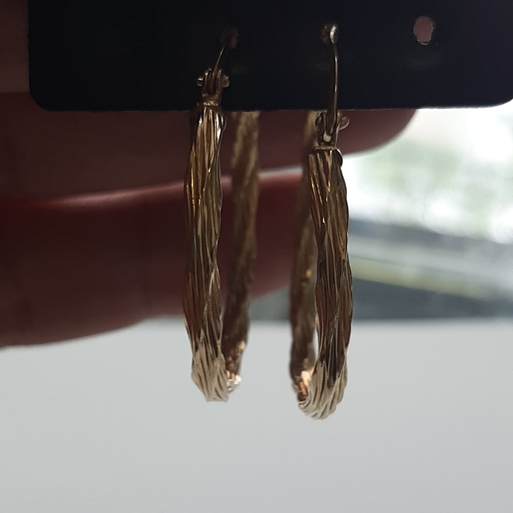 ARRACADAS PAR ORO 10 K 2.3 GRMS (SEMINUEVO)