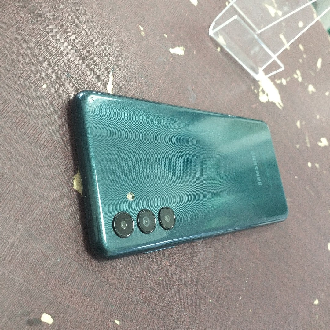 CELULAR SAMSUNG GALAXY A04S SM-A047M 64 GB 4 GB RAM (SEMINUEVO)
