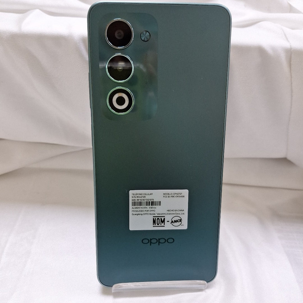 CELULAR OPPO A5 CPH2727 (2025) 256 GB 4 GB RAM (SEMINUEVO)