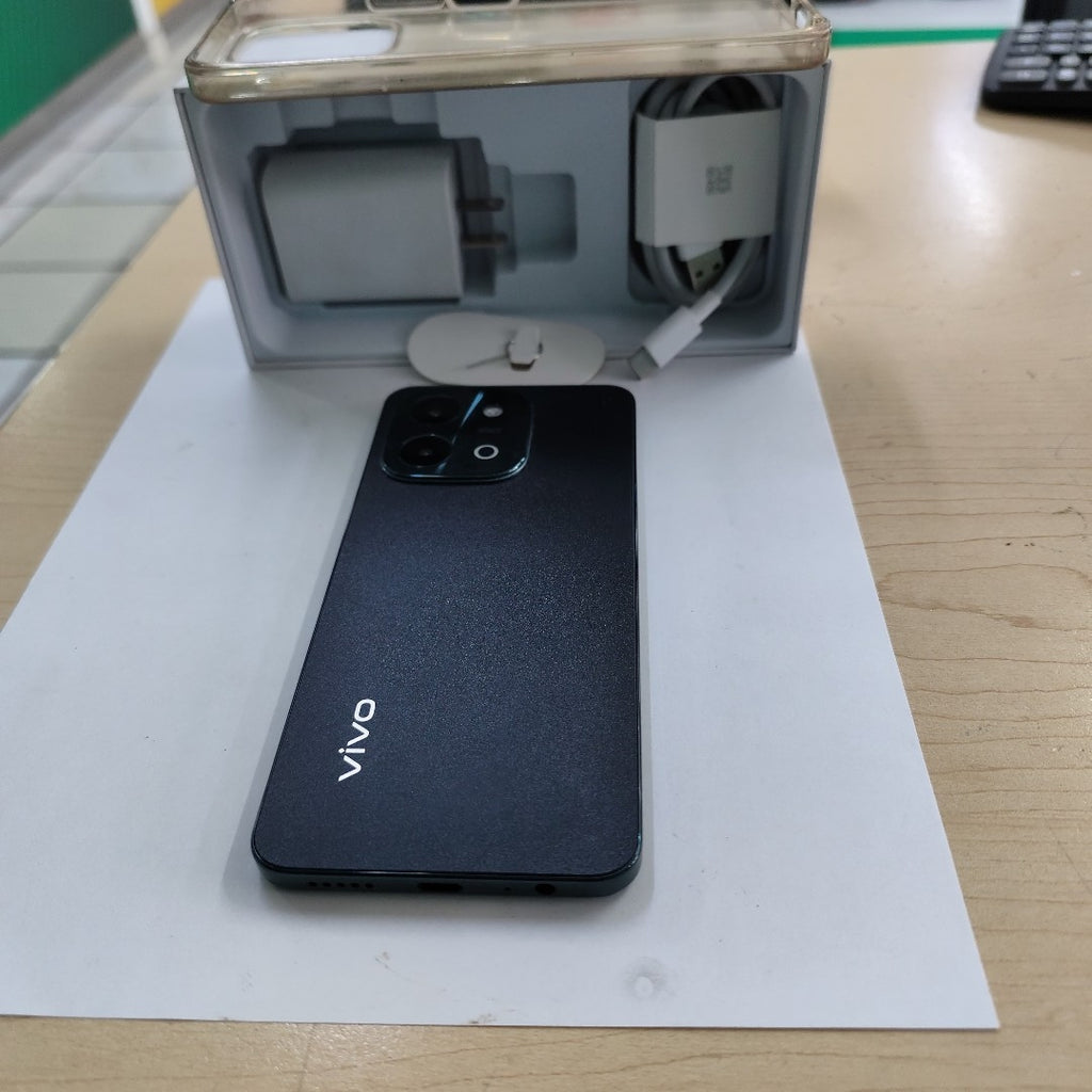 CELULAR VIVO Y28 V2352 256 GB 8 GB RAM (SEMINUEVO)