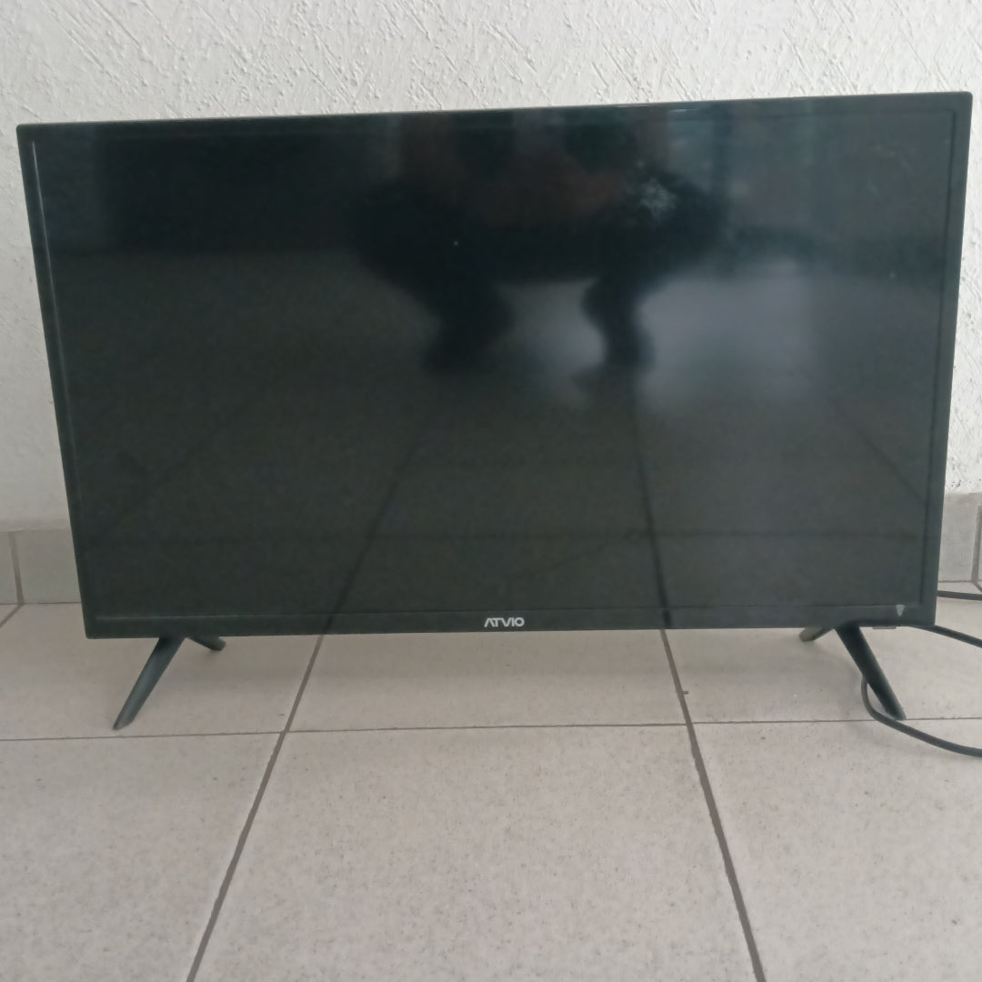 PANTALLA ATVIO 32D1-FATSC (2022) 32" LED HD (SEMINUEVO)