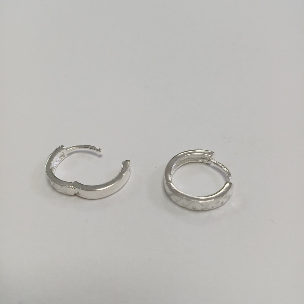 ARRACADAS LABRADAS PLATA .925 3.2 GR (NUEVO)