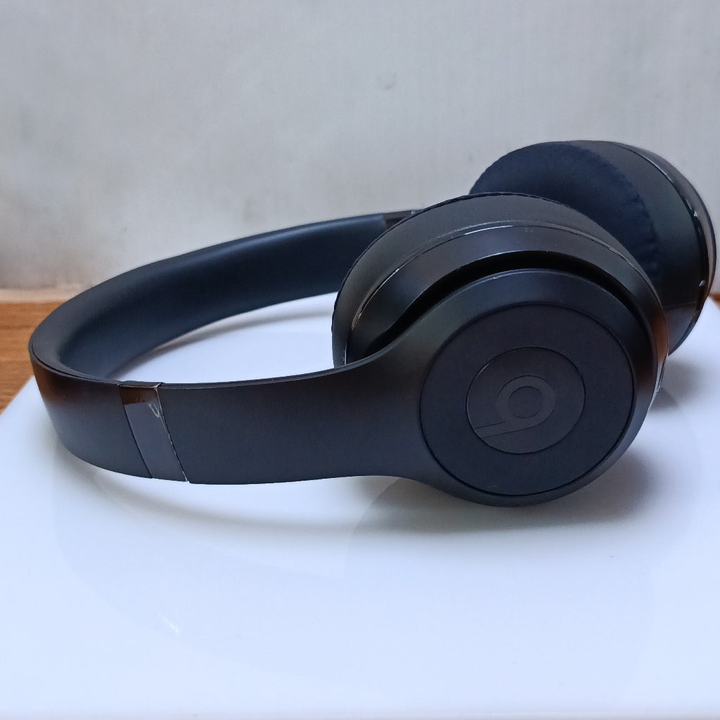 AUDIFONOS BEATS SOLO 3 INALAMBRICO ON EAR (SEMINUEVO)