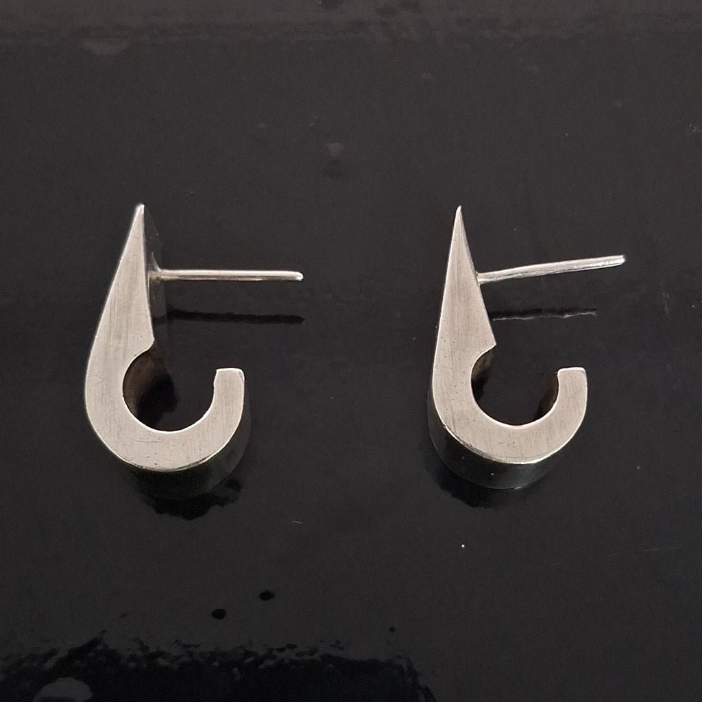 ARETES PAR PLATA 6,30 GRMS (SEMINUEVO)