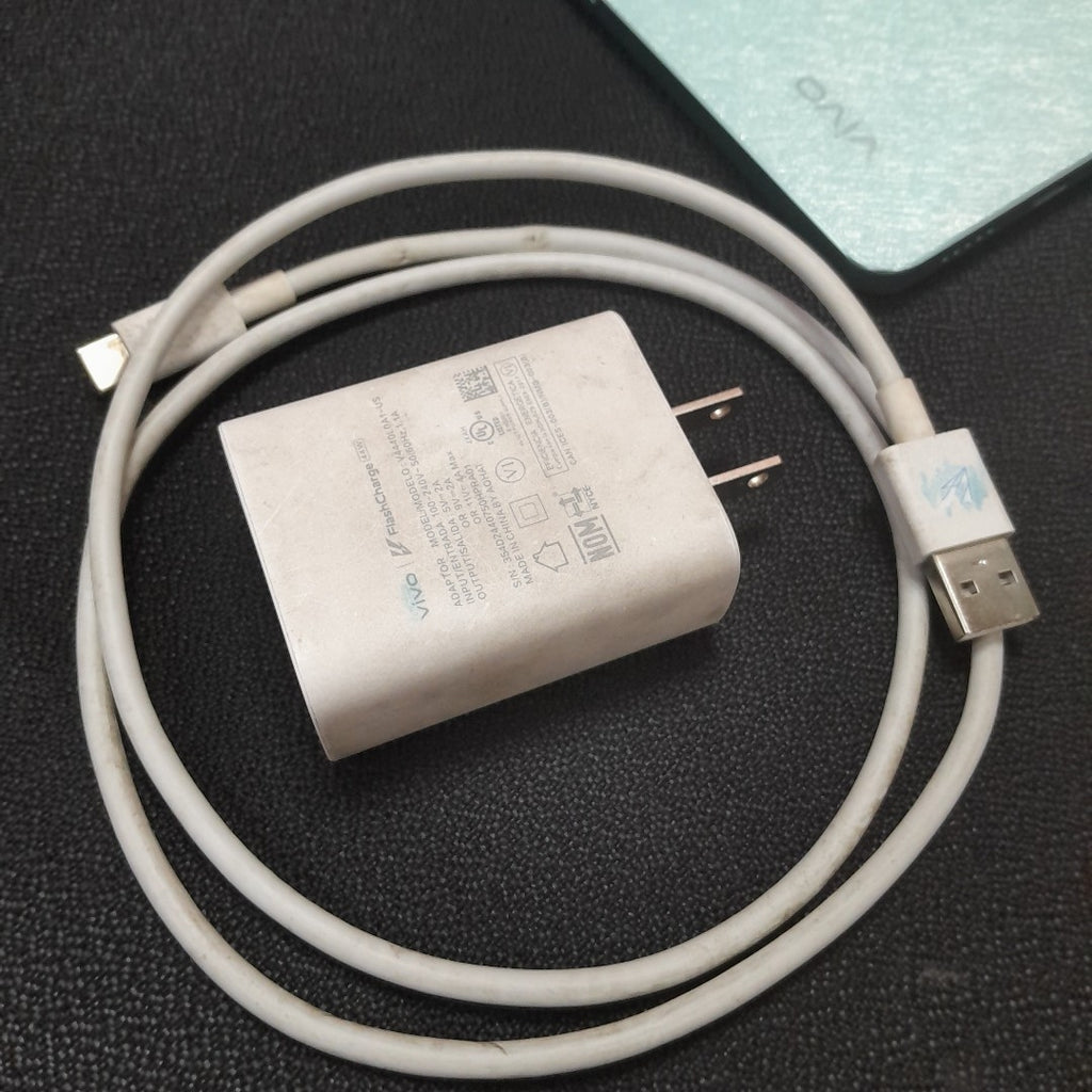 CELULAR VIVO Y36 V2247 128 GB 8 GB RAM (SEMINUEVO)