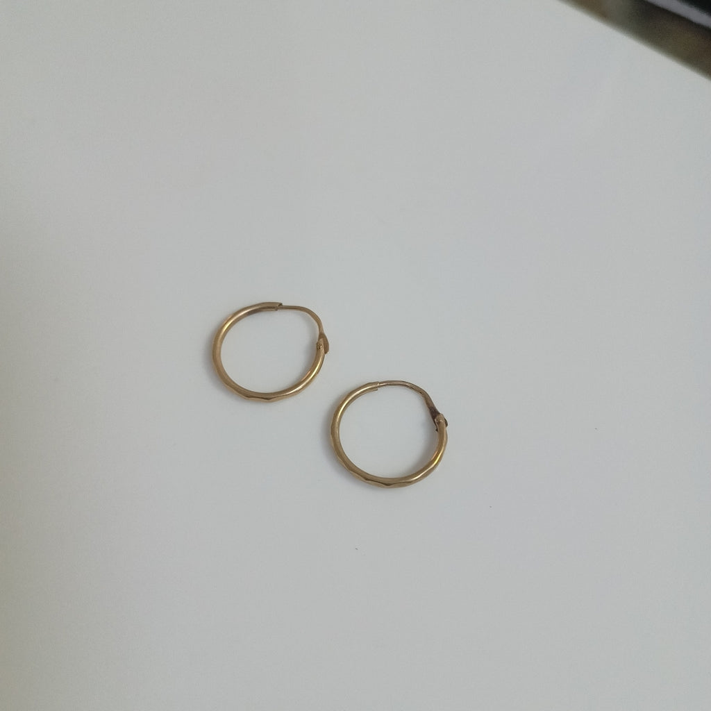 ARRACADAS PAR ORO 10 K 1 GRMS (SEMINUEVO)