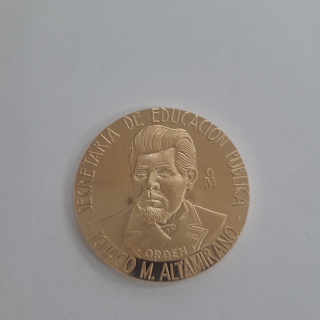 MEDALLA CONMEMORATIVA ORO 21 K 41,90 GRMS (SEMINUEVO)