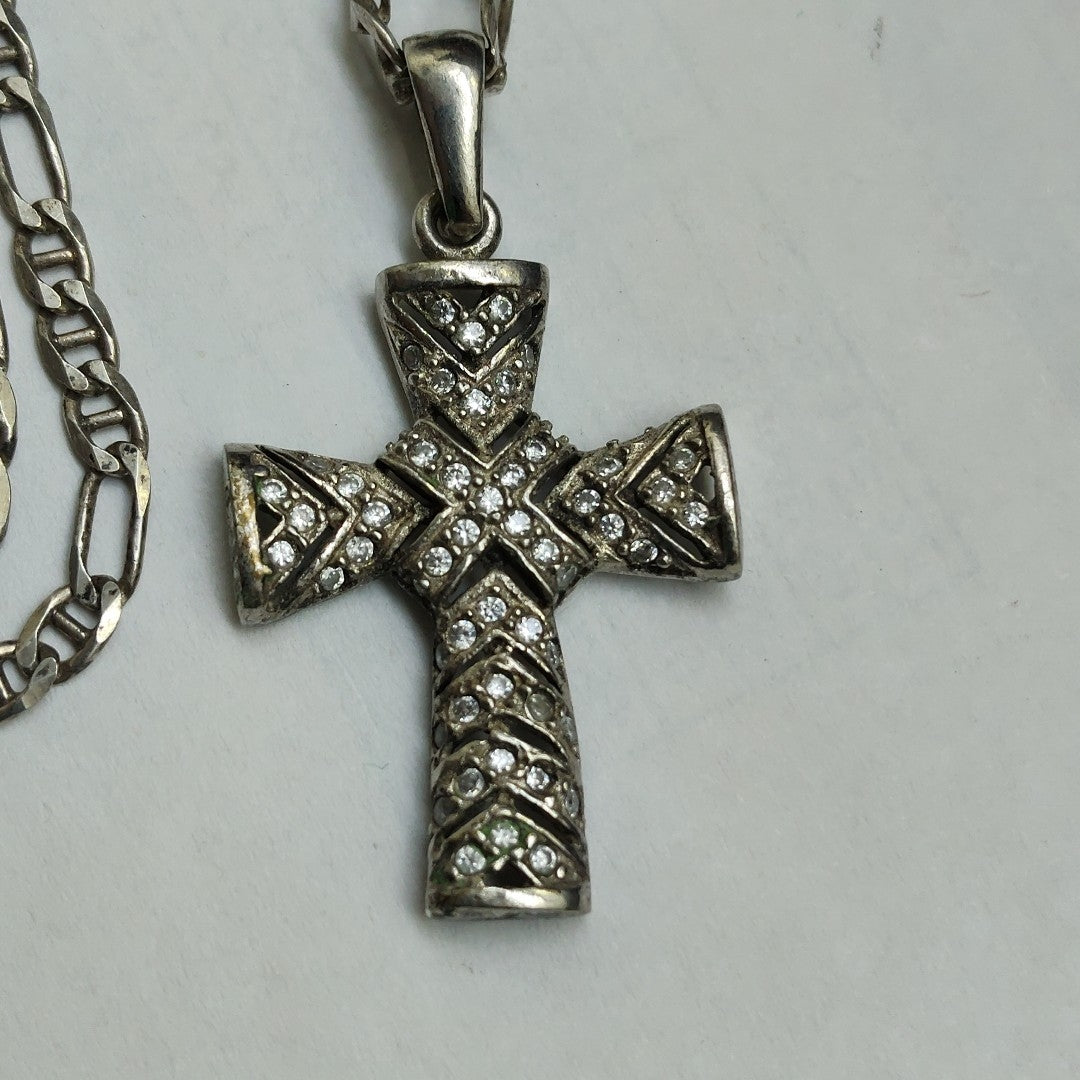 CADENA, CRUZ PLATA 9.9 GRMS (SEMINUEVO)