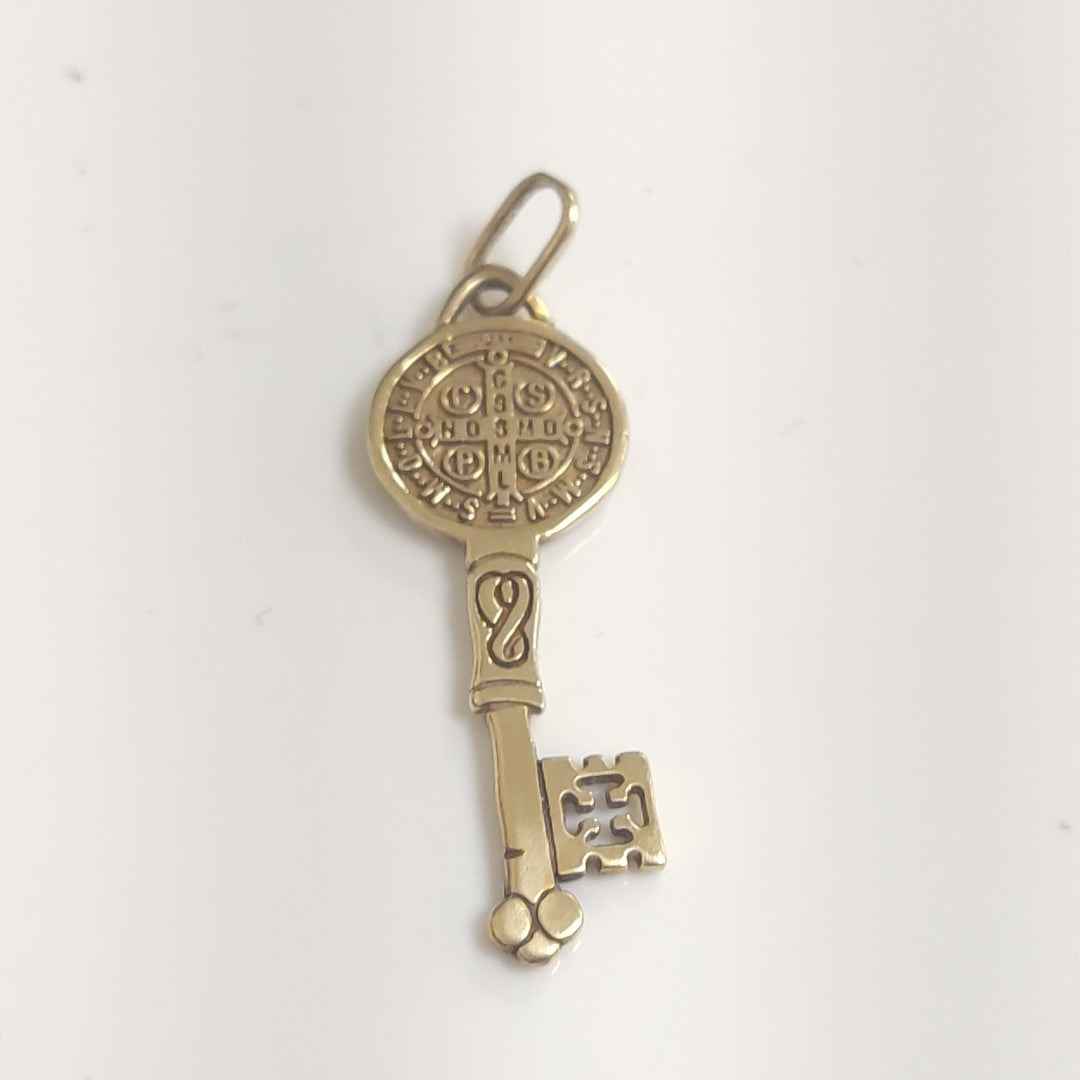 DIJE ORO 14 K 2.4 GRMS (SEMINUEVO)