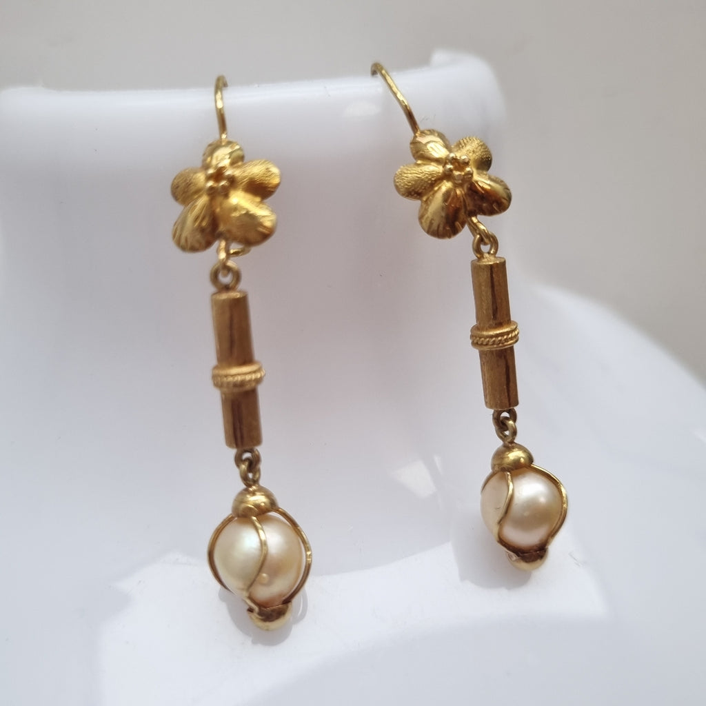 ARETES PAR ORO 18 K 4.5 GRMS (SEMINUEVO)
