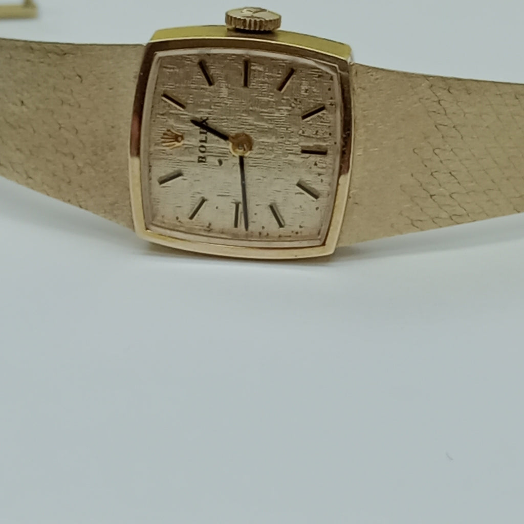 RELOJ CAJA Y PULSO ORO ORO 14 K 32.2 GRMS (SEMINUEVO)