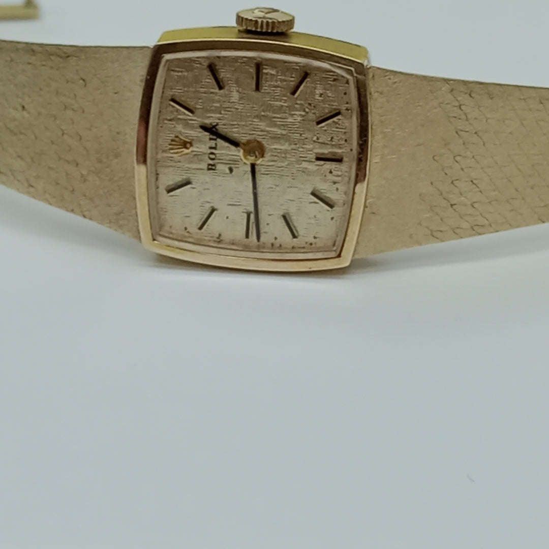 RELOJ CAJA Y PULSO ORO ORO 14 K 32.2 GRMS (SEMINUEVO)