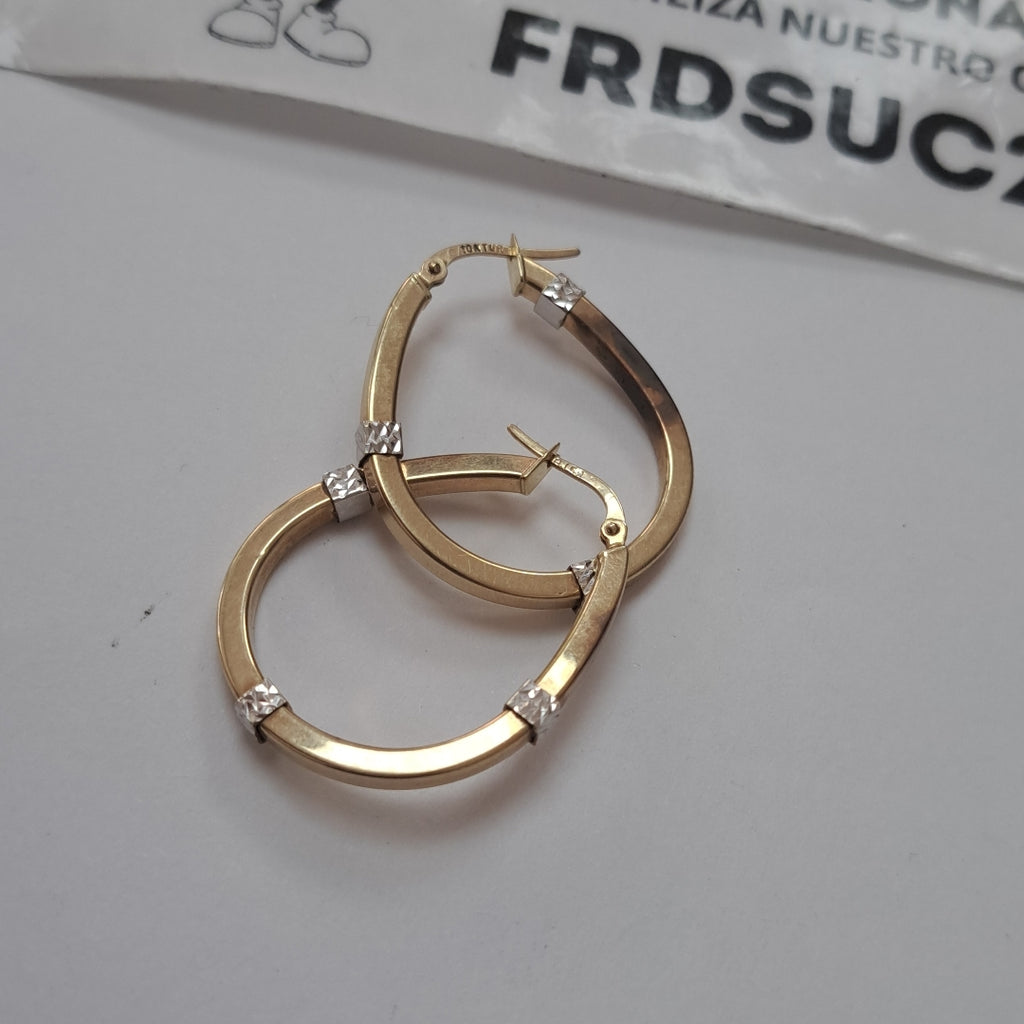ARRACADAS PAR ORO 8 K 2.3 GRMS (SEMINUEVO)