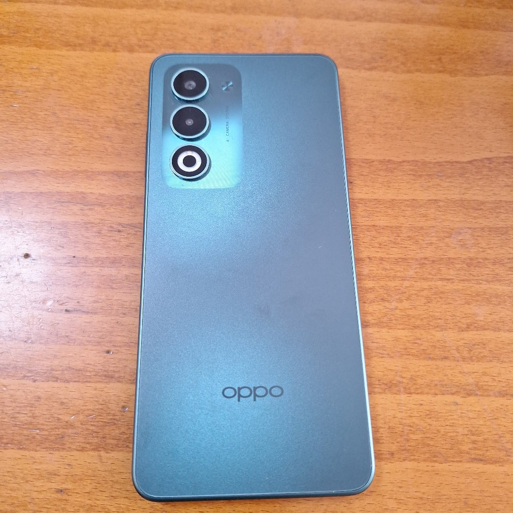CELULAR OPPO A5 CPH2727 (2025) 256 GB 4 GB RAM (SEMINUEVO)