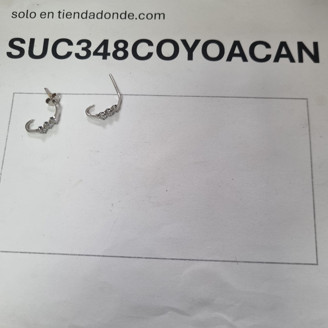 ARETES PAR ORO BLANCO 14 K 1.9 GRMS (SEMINUEVO)