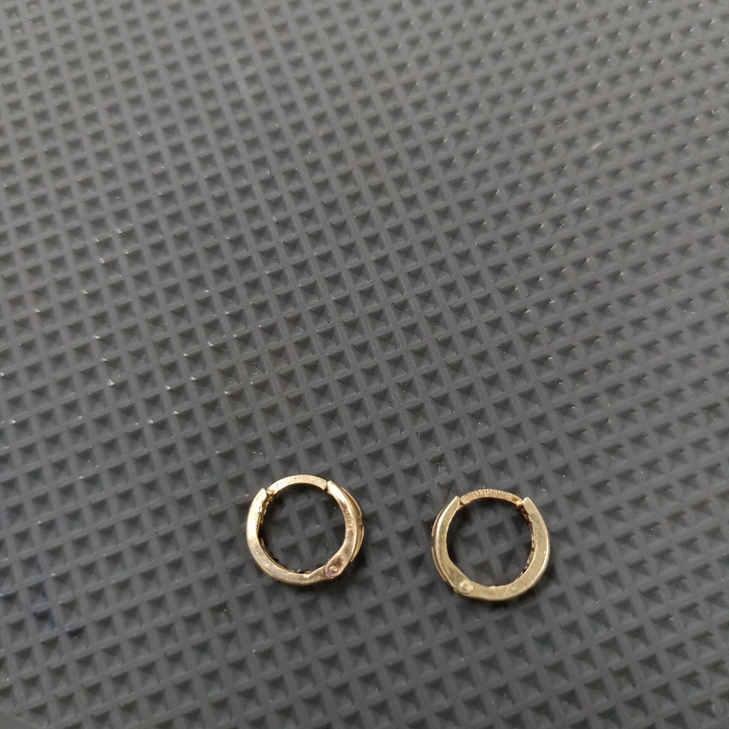 ARRACADAS PAR ORO 10 K 0.8 GRMS (SEMINUEVO)
