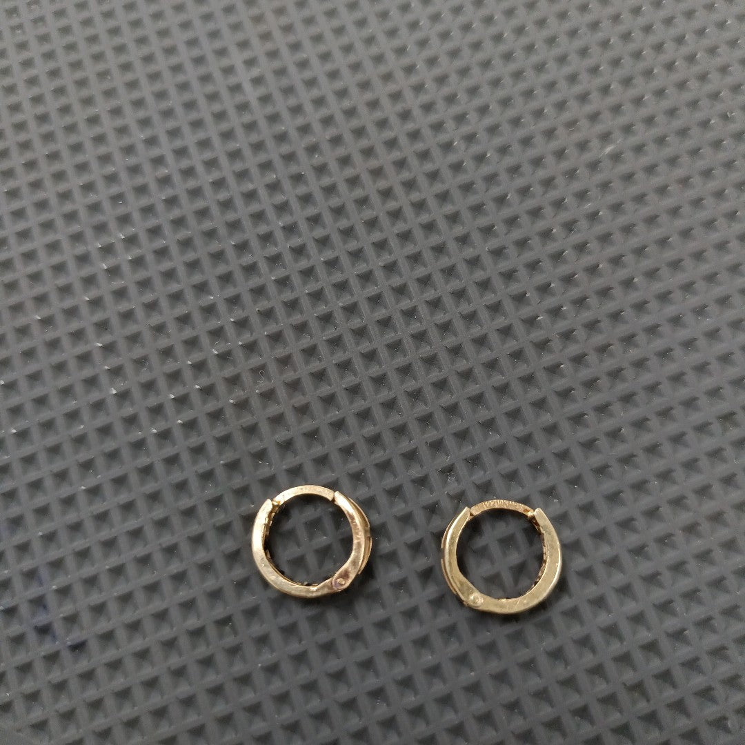 ARRACADAS PAR ORO 10 K 0.8 GRMS (SEMINUEVO)