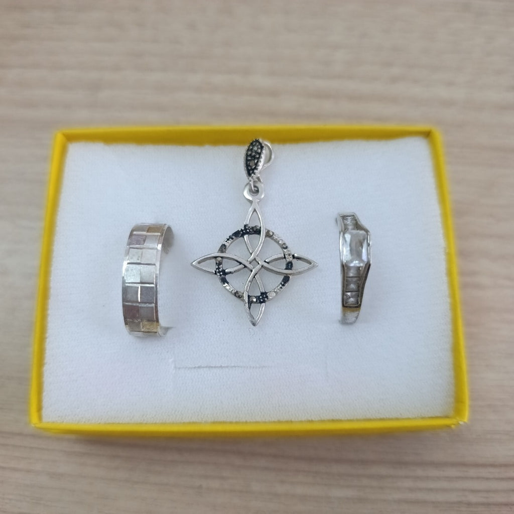 ANILLITO, DIJE PLATA 7 GRMS (SEMINUEVO)
