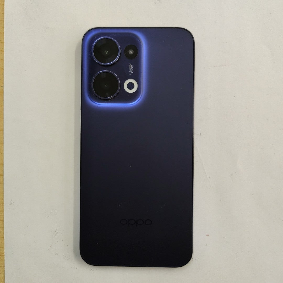 CELULAR OPPO RENO13 5G CPH2689 (2024) 512 GB 12 GB RAM (SEMINUEVO)