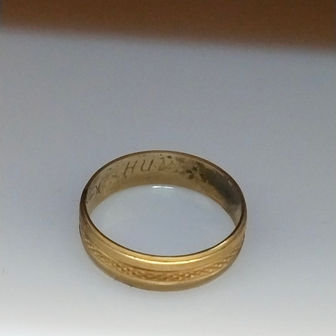 ARGOLLA ORO 10 K 1.4 GRMS (SEMINUEVO)