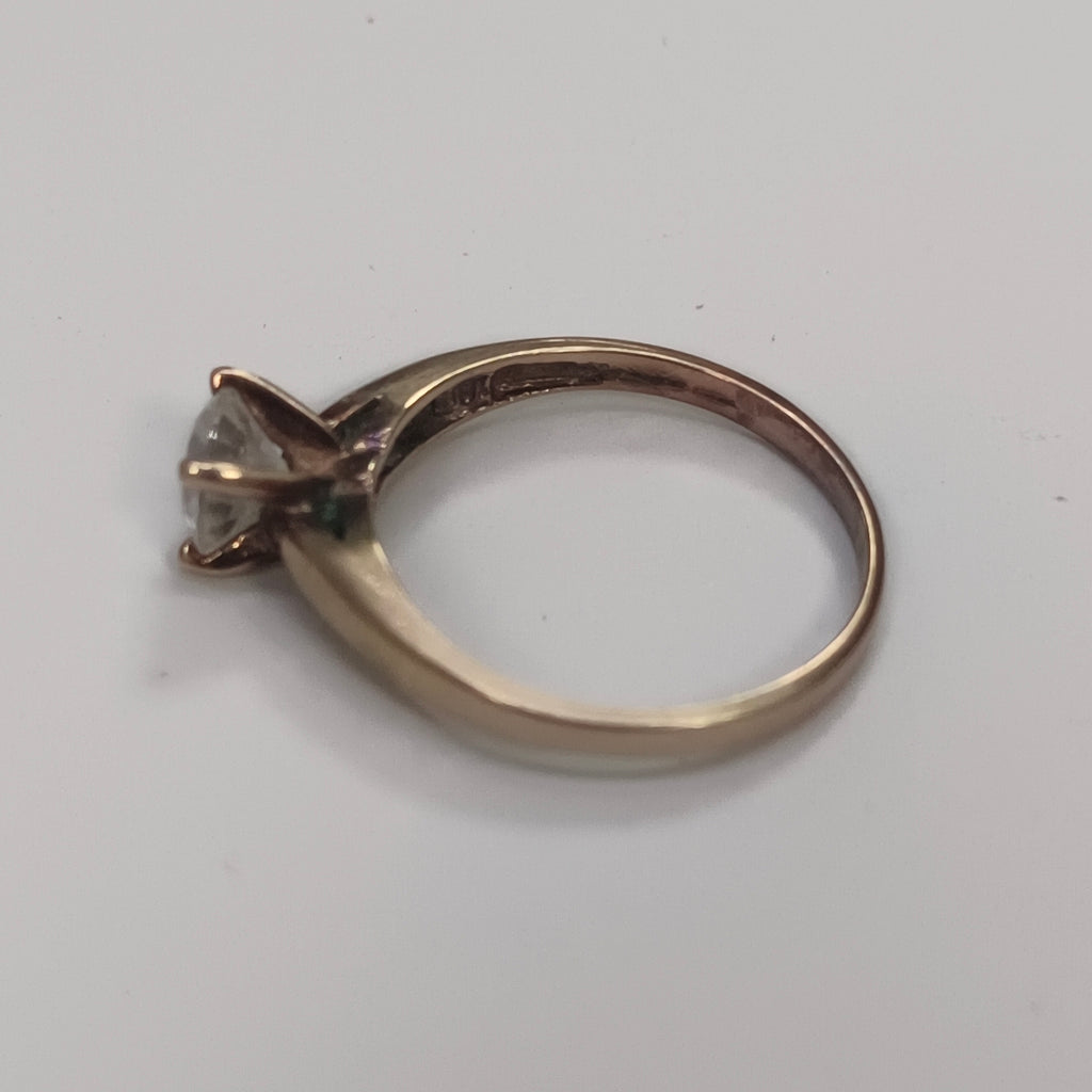 ANILLO ORO 10 K 2.2 GRMS (SEMINUEVO)