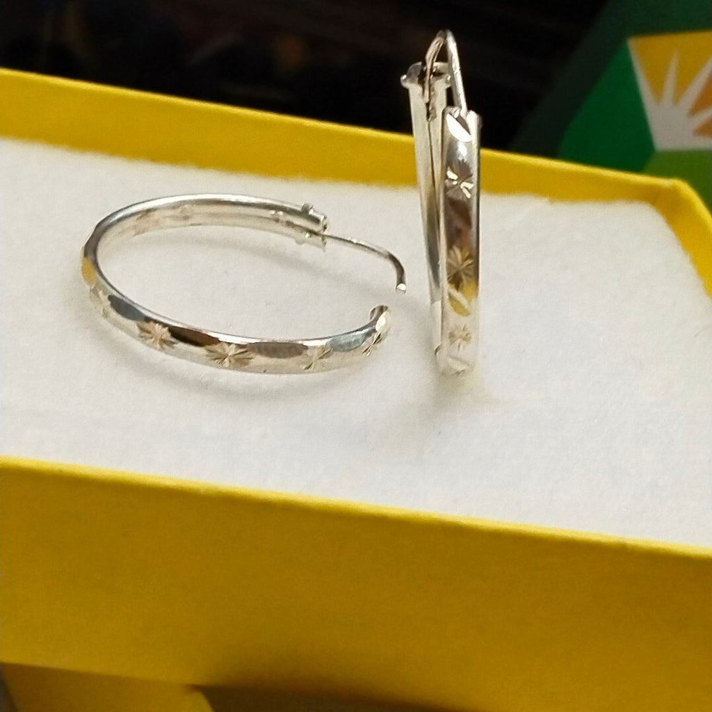 PAR ARRACADAS FACETADA PLATA .925 2.1 GR (NUEVO)
