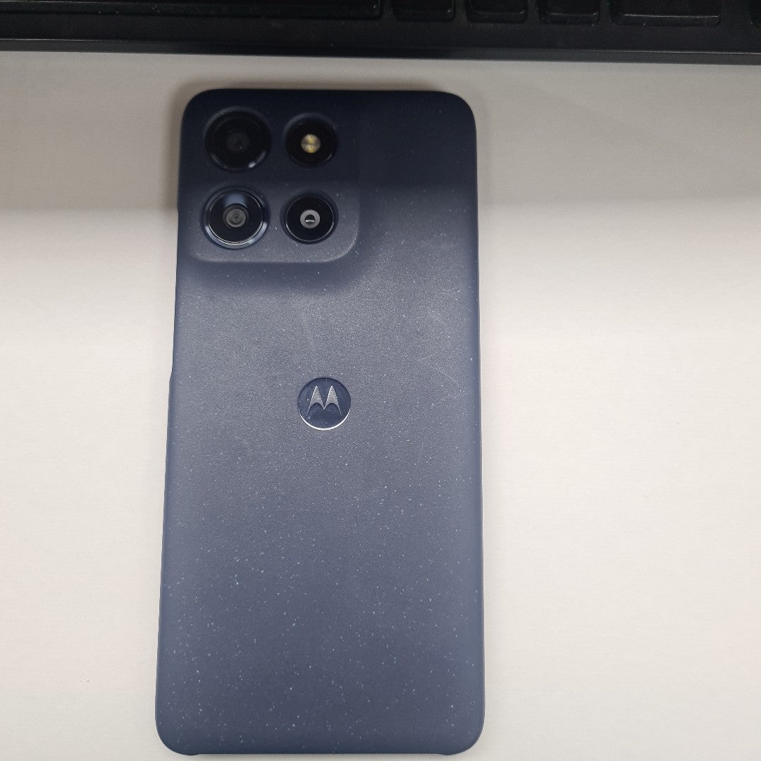 CELULAR MOTOROLA MOTO G56 5G XT2529-1(2025) 256 GB 8 GB RAM (SEMINUEVO)