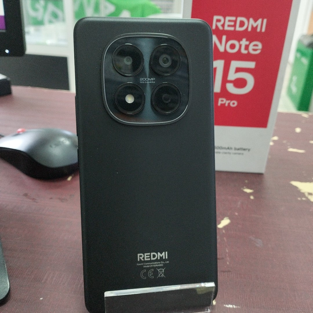 CELULAR XIAOMI REDMI NOTE 15 PRO 25100RA69G (2025) 256 GB 8 GB RAM (SEMINUEVO)
