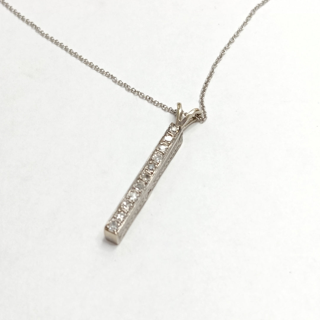 CADENA,DIJE ORO BLANCO 14 K 2,20 GRMS (SEMINUEVO)