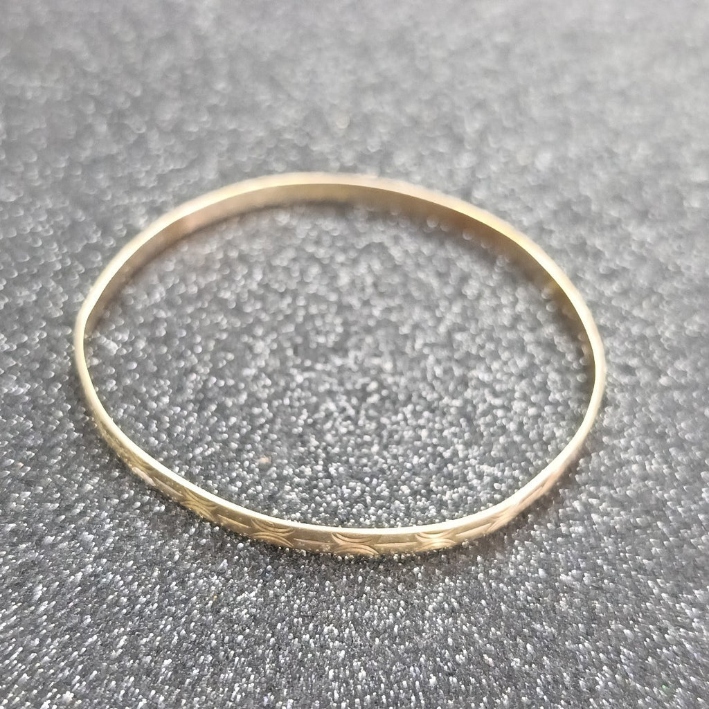 PULSERA RIGIDA ORO 14 K 5.5 GRMS (SEMINUEVO)
