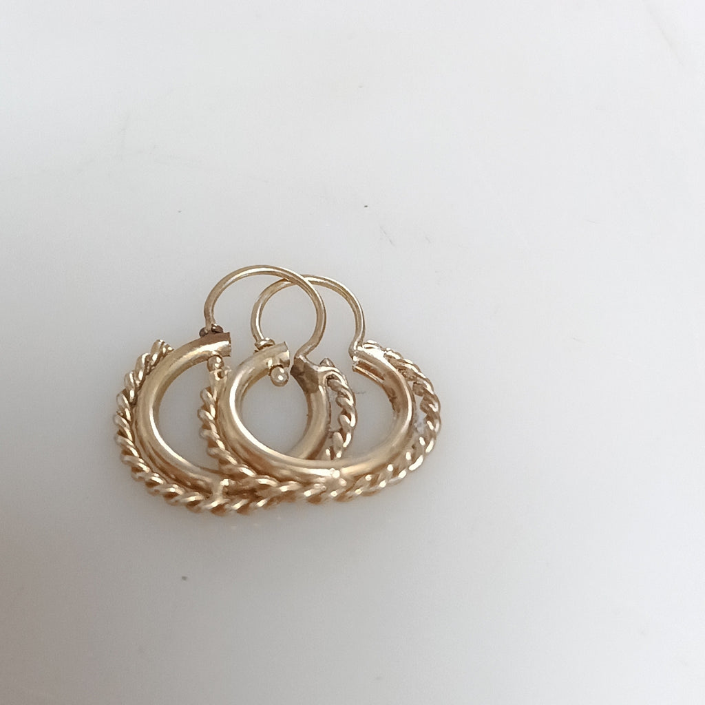 ARETES PAR ORO 10 K 2.1 GRMS (SEMINUEVO)