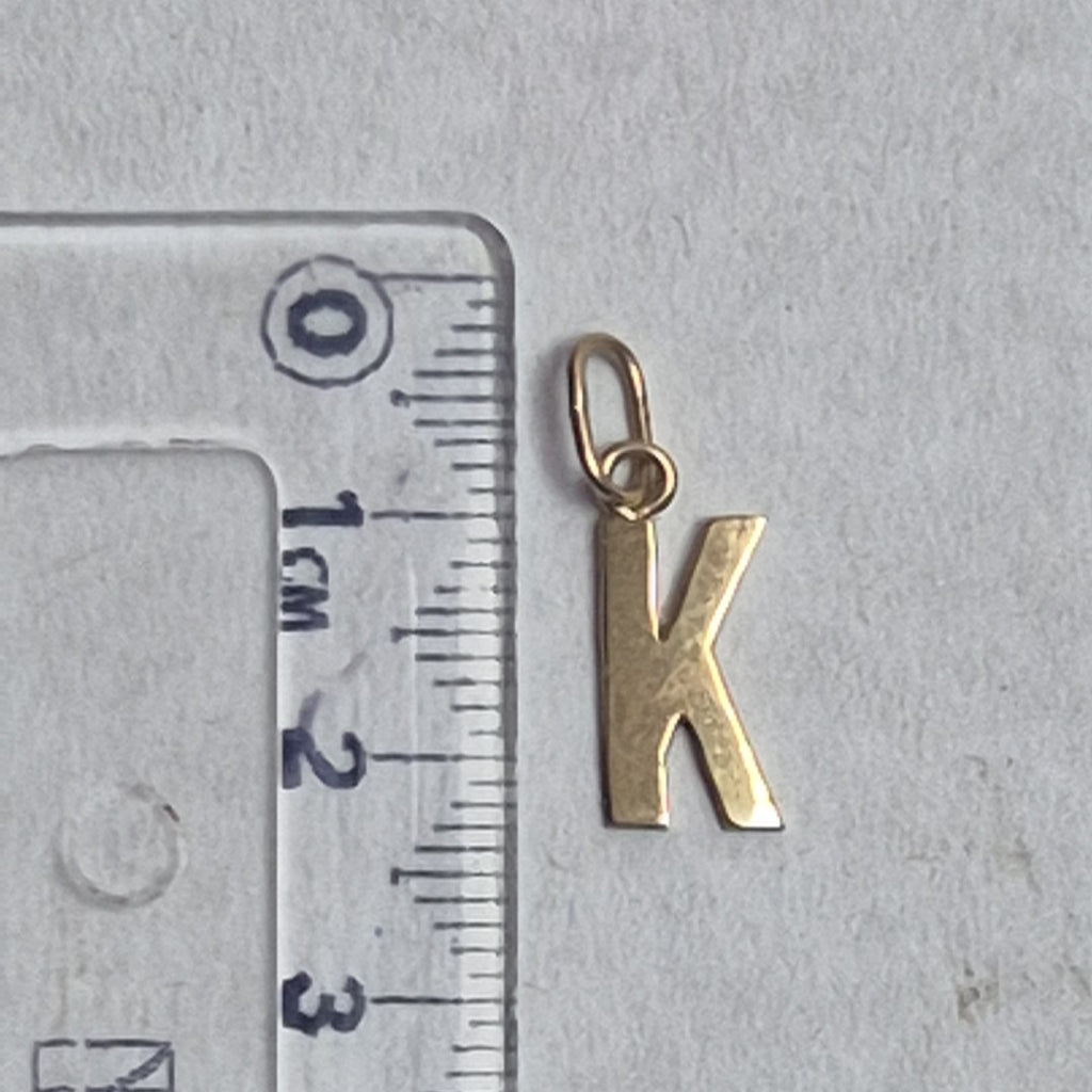 DIJE ORO 10 K 0.7 GRMS (SEMINUEVO)