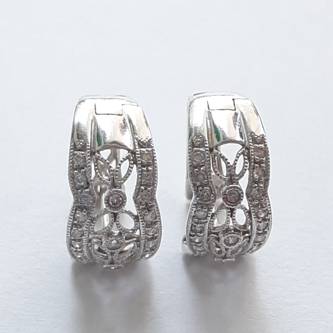 ARRACADAS PAR ORO 14 K 3.9 GRMS (SEMINUEVO)