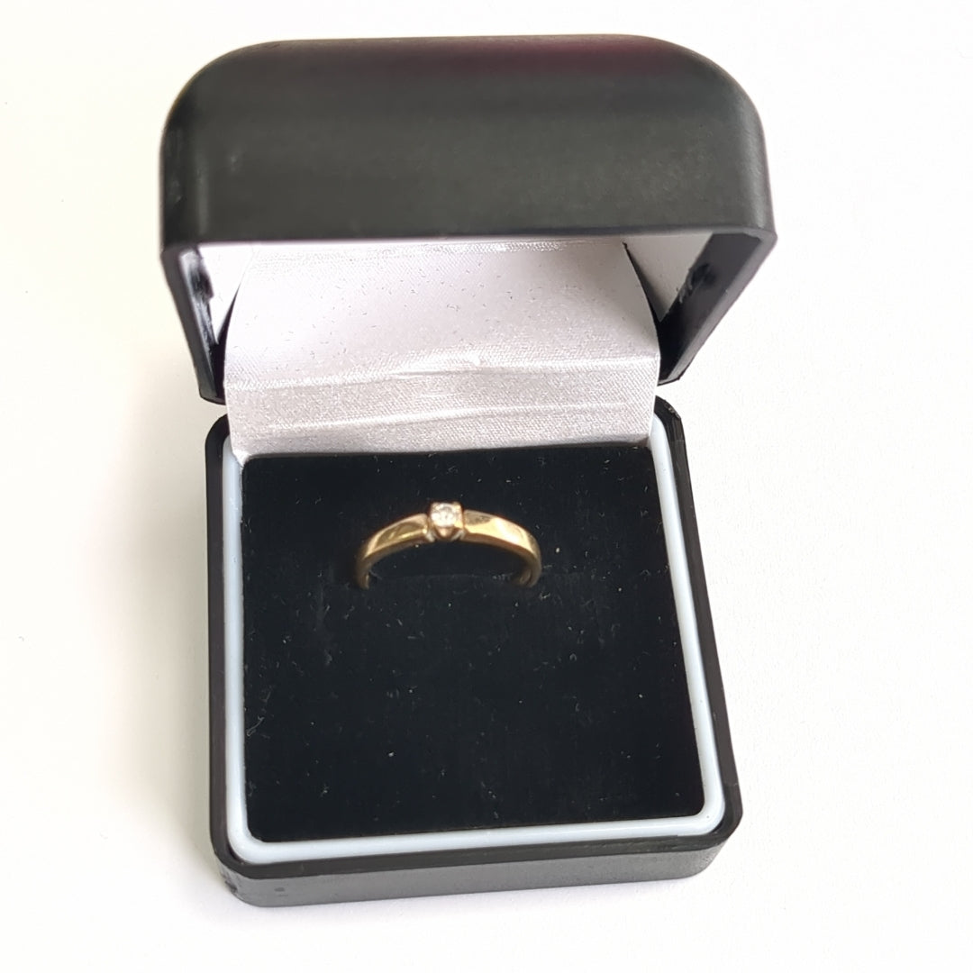 SOLITARIO ORO 14 K 1.9 GRMS (SEMINUEVO)